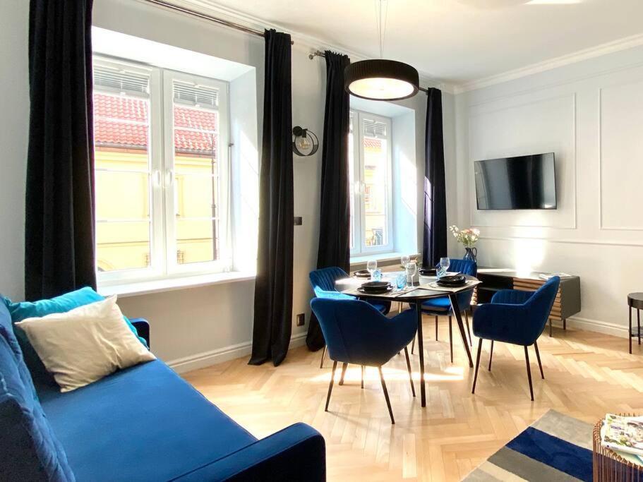 Apartament Gorgeous Historic Tenement Apt. - New Town Square!